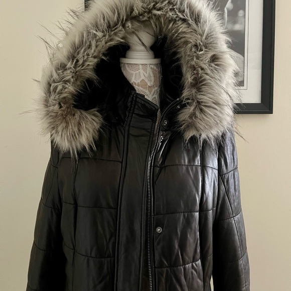 black rivet leather jacket on a warm lining size L org $599 with defect - Picture 8 of 16